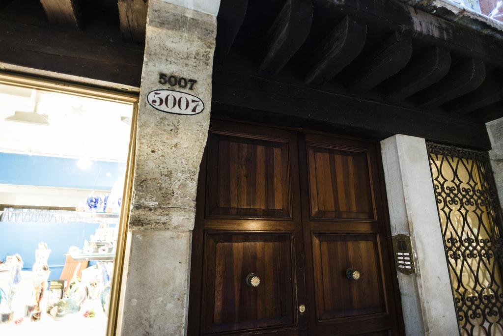 Myplace Rialto Apartments Βενετία Εξωτερικό φωτογραφία